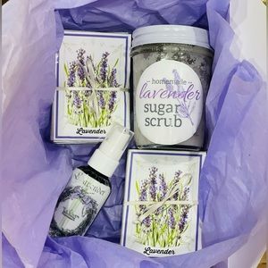 Lavender gift set: sugar scrubs, bath salts, w essential oils, custom possible